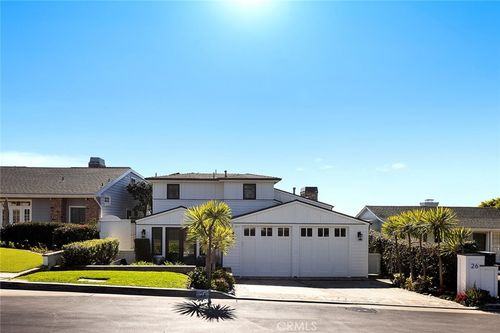 26 S Portola, Laguna Beach, CA, 92651 | Card Image