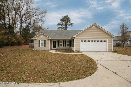 104 Elbert Way, Jacksonville, NC, 28540-5836 | Card Image