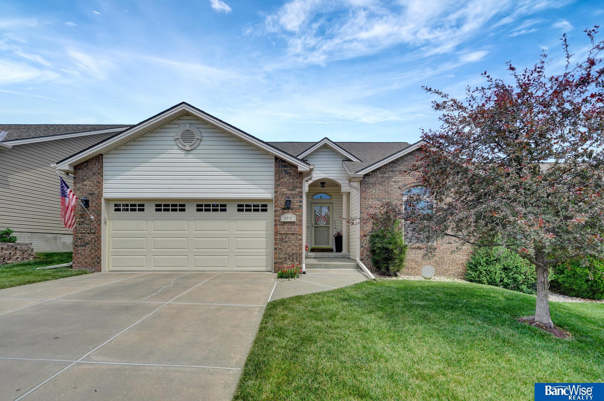 Billings Dr, Lincoln, NE 68516