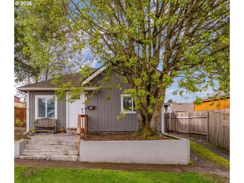 602 Burcham St, Kelso, WA, 98626 | Card Image