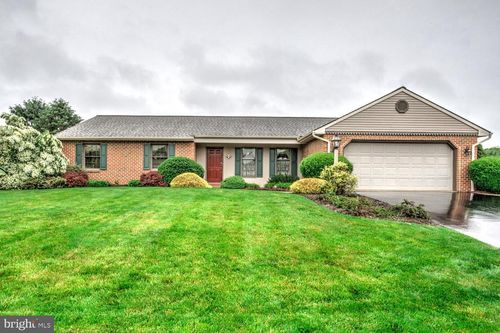 7 Kurtz Dr, LITITZ, PA, 17543-9176 | Card Image