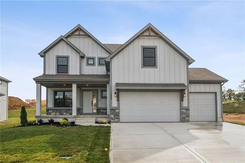 1985 Longview Ct, Kansas City, MO, 64134 | Card Image
