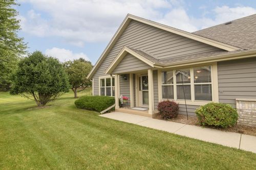 a-N24W24000 Brandon Oaks Drive, Pewaukee, WI, 53072 | Card Image