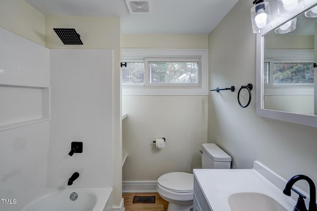 80 Wayne's Lane-20 | Image 8