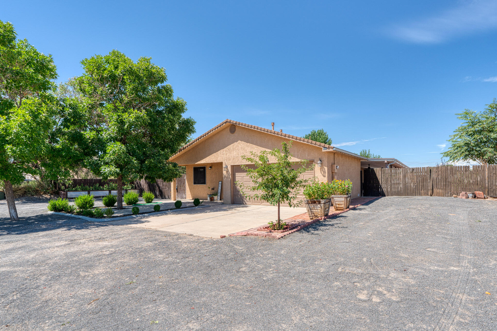 1st St, Rio Rancho, NM 87124
