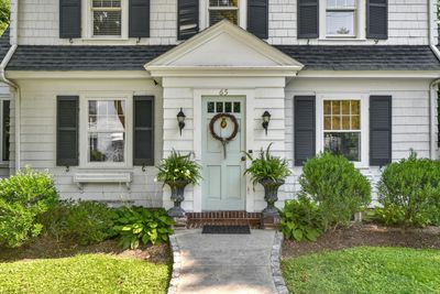 65 Church Street, House other with 3 bedrooms, 1 bathrooms and 2 parking in New Canaan CT | Image 3