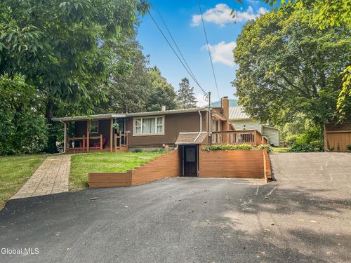 209 Ottawa St, Lake George, NY, 12845-1110 | Card Image