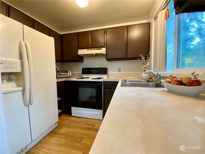 Kitchen with ample counter space | Image 1