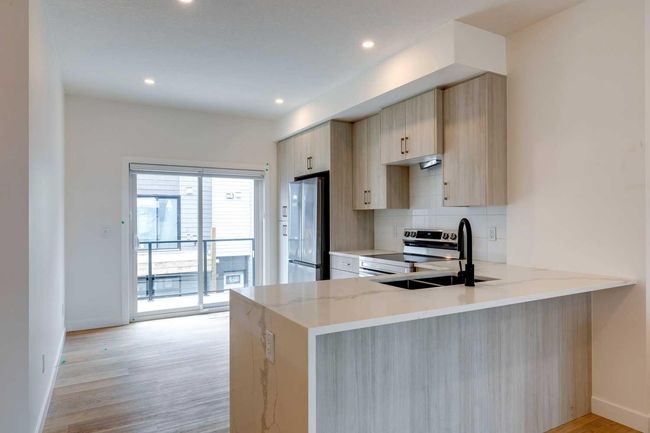 13 - 903 Mahogany Boulevard, Townhouse with 2 bedrooms, 3 bathrooms and 2 parking in Calgary AB | Image 11