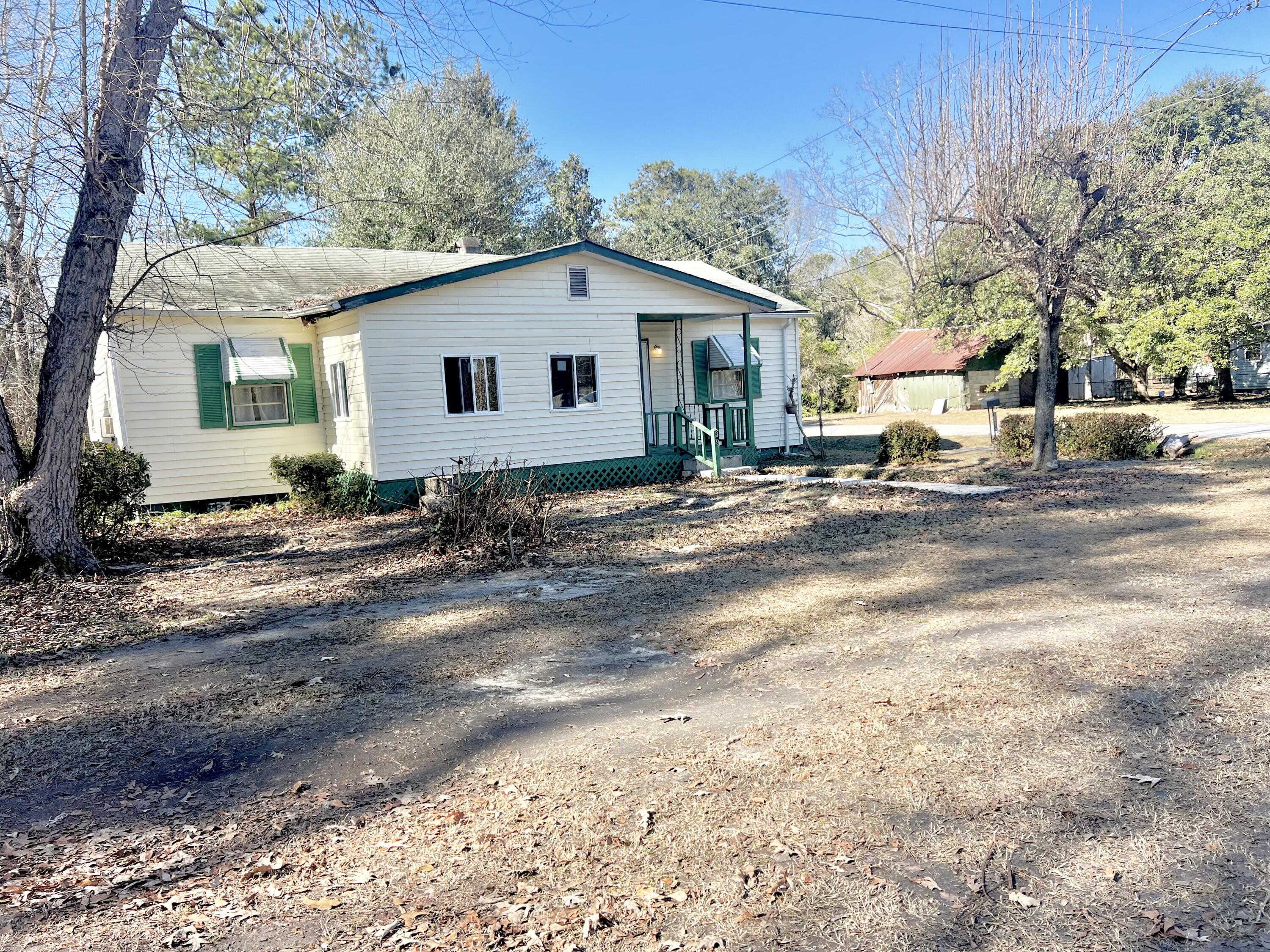 Residential in Greeleyville 2