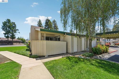 b4-5450 Concord Blvd, Concord, CA, 94521-2405 | Card Image