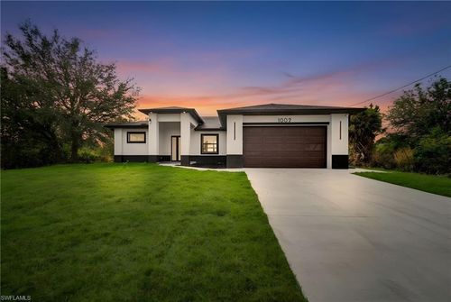 1002 Kanuga St E, Lehigh Acres, FL, 33974-0604 | Card Image