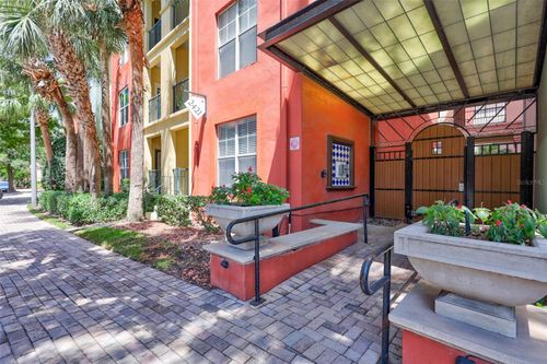 unit-526-2411 W Horatio St, TAMPA, FL, 33609-3371 | Card Image
