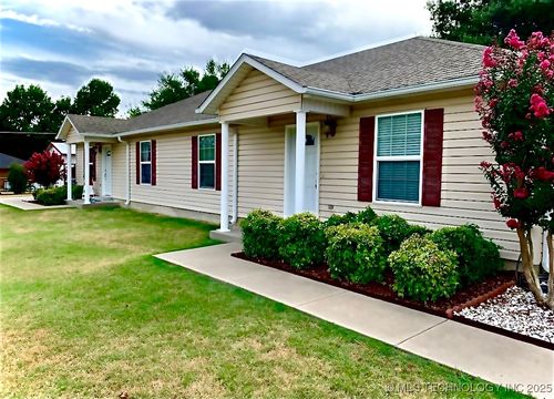 360 E Harrison Ave, McAlester, OK, 74501-3427 | Card Image