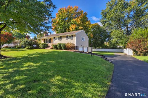 36 Mcdowell Rd, Middletown, CT, 06457-5423 | Card Image