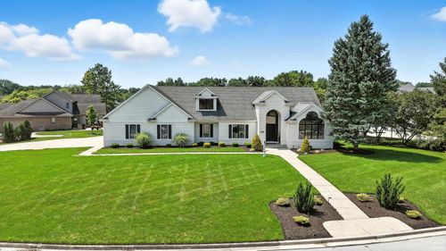 5229 Wyndemere Ct, Fort Wayne, IN, 46835-4620 | Card Image
