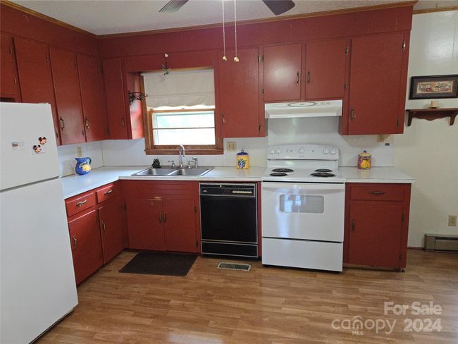 View 2 of Kitchen. Dishwasher needs repairs. | Image 7