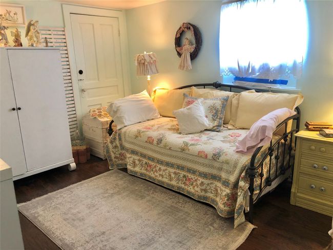APT-2 - 401 W Sam Rayburn Dr, Home with 4 bedrooms, 3 bathrooms and 6 parking in Bonham TX | Image 13