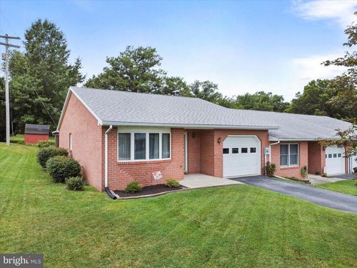 1 Orndorff Dr, SMITHSBURG, MD, 21783-9123 | Card Image