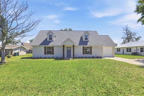 1324 Beech St, Westlake, LA, 70669-4704 | Card Image