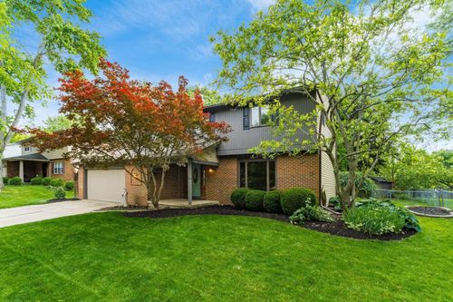 27 Nicole Dr, Westerville, OH, 43081-1921 | Card Image