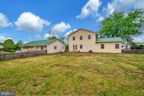 23202 Village Rd, UNIONVILLE, VA, 22567-2310 | Card Image