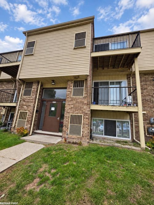apt-76a-38255 Fairway Ct, Clinton Twp, MI, 48038-3498 | Card Image