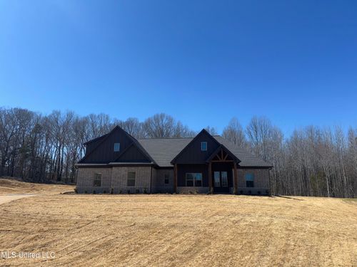 9072 Treadway Creek Dr, Hernando, MS, 38632-9351 | Card Image