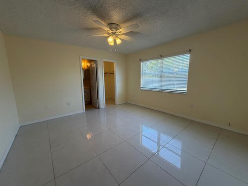 3802 Sw Kocerik St, Port St. Lucie, FL, 34953-3961 | Card Image