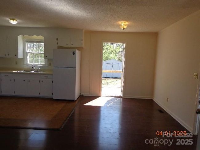 287 Little Wilkesboro Rd, House other with 3 bedrooms, 2 bathrooms and null parking in Harmony NC | Image 10