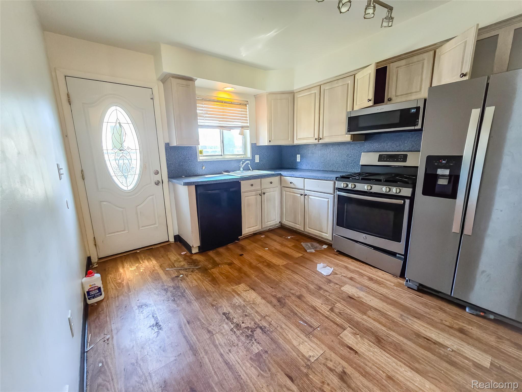 Residential in Harper Woods 2