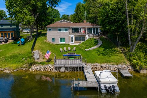 12569 S Crystal Lake Dr, Cement City, MI, 49233 | Card Image