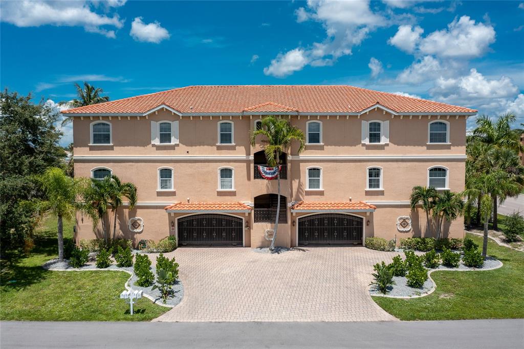 UNIT 131 290 Lewis Cir Sold - HVx27