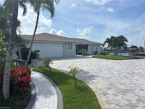 1951 Se 32nd St, CAPE CORAL, FL, 33904-4092 | Card Image