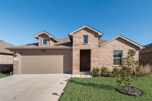 208 Abingdon St, Azle, TX, 76020-3280 | Card Image