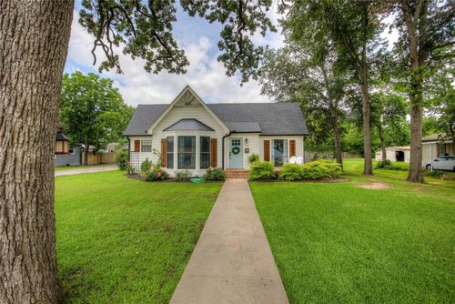 929 Church St, Sulphur Springs, TX, 75482-2214 | Card Image