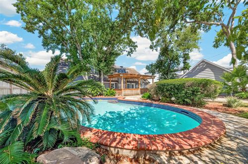 418 N Wilcrest Dr, Houston, TX, 77079-7129 | Card Image