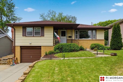 3738 S 49th Street, Omaha, NE, 68106-0000 | Card Image