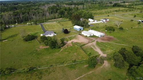 10275 Caughdenoy Road, Clay, NY, 13029 | Card Image