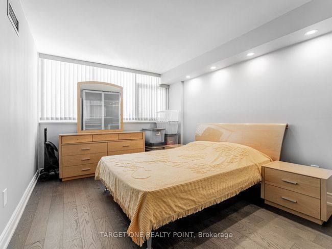 608 - 65 Spring Garden Ave, Condo with 4 bedrooms, 2 bathrooms and 1 parking in North York ON | Image 24