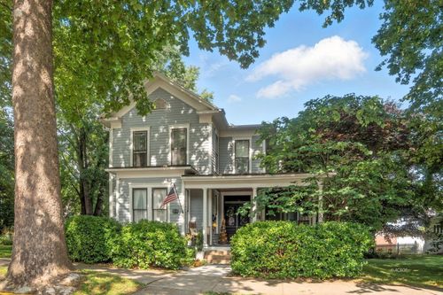 286 N Market St, Logan, OH, 43138-1227 | Card Image