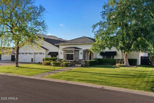 6522 E Calle Del Media, Scottsdale, AZ, 85251-3146 | Card Image