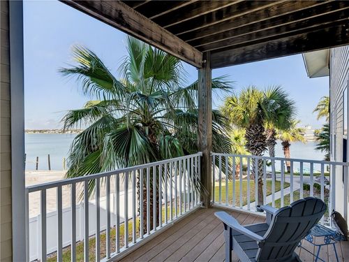 c2-28 Sandollar St, Rockport, TX, 78382-3770 | Card Image