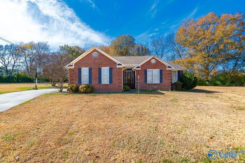 169 Crab Apple Rd, Huntsville, AL, 35811-8662 | Card Image