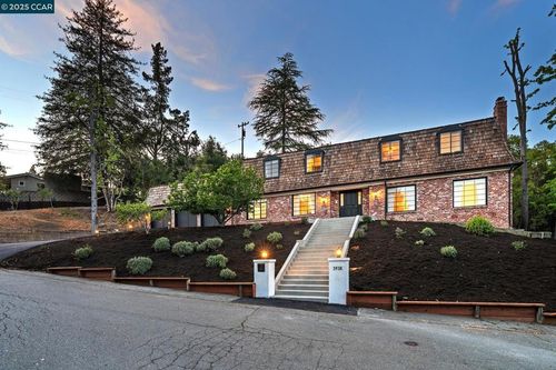 3938 Los Arabis Dr, Lafayette, CA, 94549-2834 | Card Image