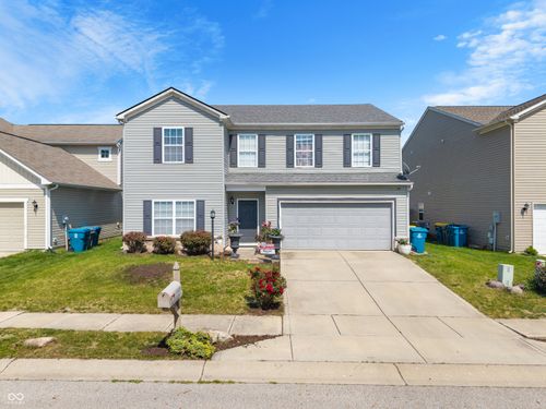 15108 Royal Grove Dr, Noblesville, IN, 46060-3963 | Card Image