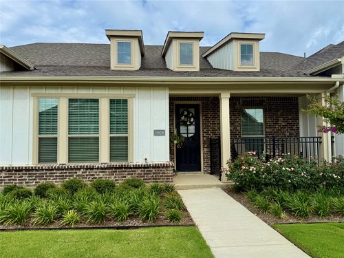 1008 3rd St, Argyle, TX, 76226-3435 | Card Image