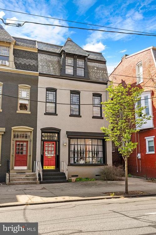 240 E Orange St, LANCASTER, PA, 17602-2962 | Card Image