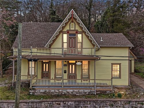 212 Spring St, Eureka Springs, AR, 72632-3109 | Card Image