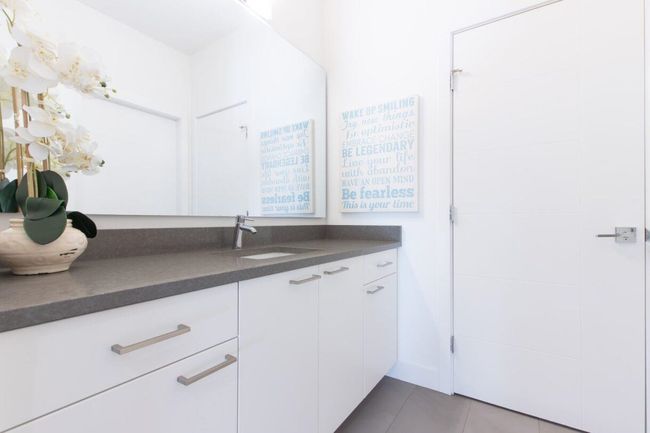 39253 Falcon Cres, House other with 3 bedrooms, 3 bathrooms and 3 parking in Squamish BC | Image 21
